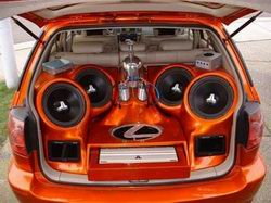 Systemy CarAudio